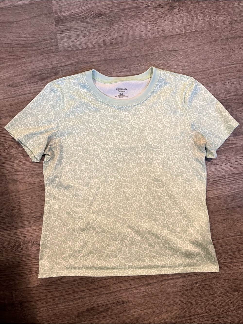 Patagonia Capilene Women's Light Green Short Sleeve Crew Tee